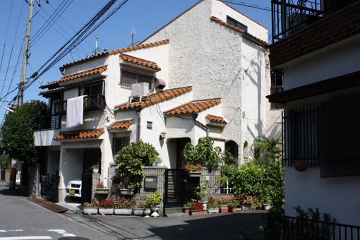 Japanese Housing - Japanese with Garrett sensei